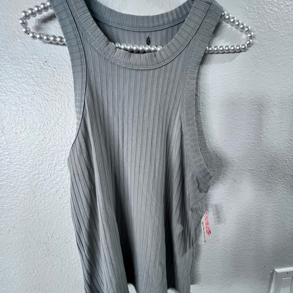 Free People Movement Gray Ribbed Sleeveless Top tank top - Picture 2 of 4